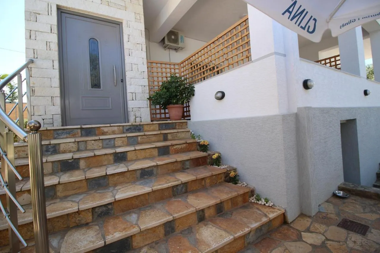 Erjon Apartments Ksamil
